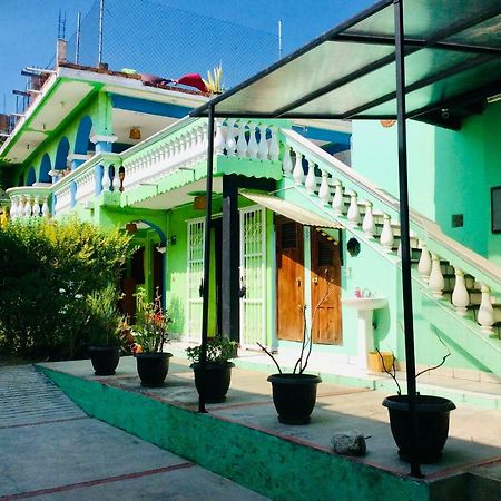 Iguana Hostel San Cristobal de las Casas Exterior photo